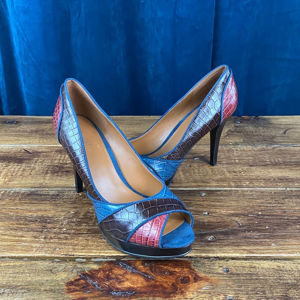 Nine West Patchwork Snake Embossed Peep Toe Pumps… - image 8